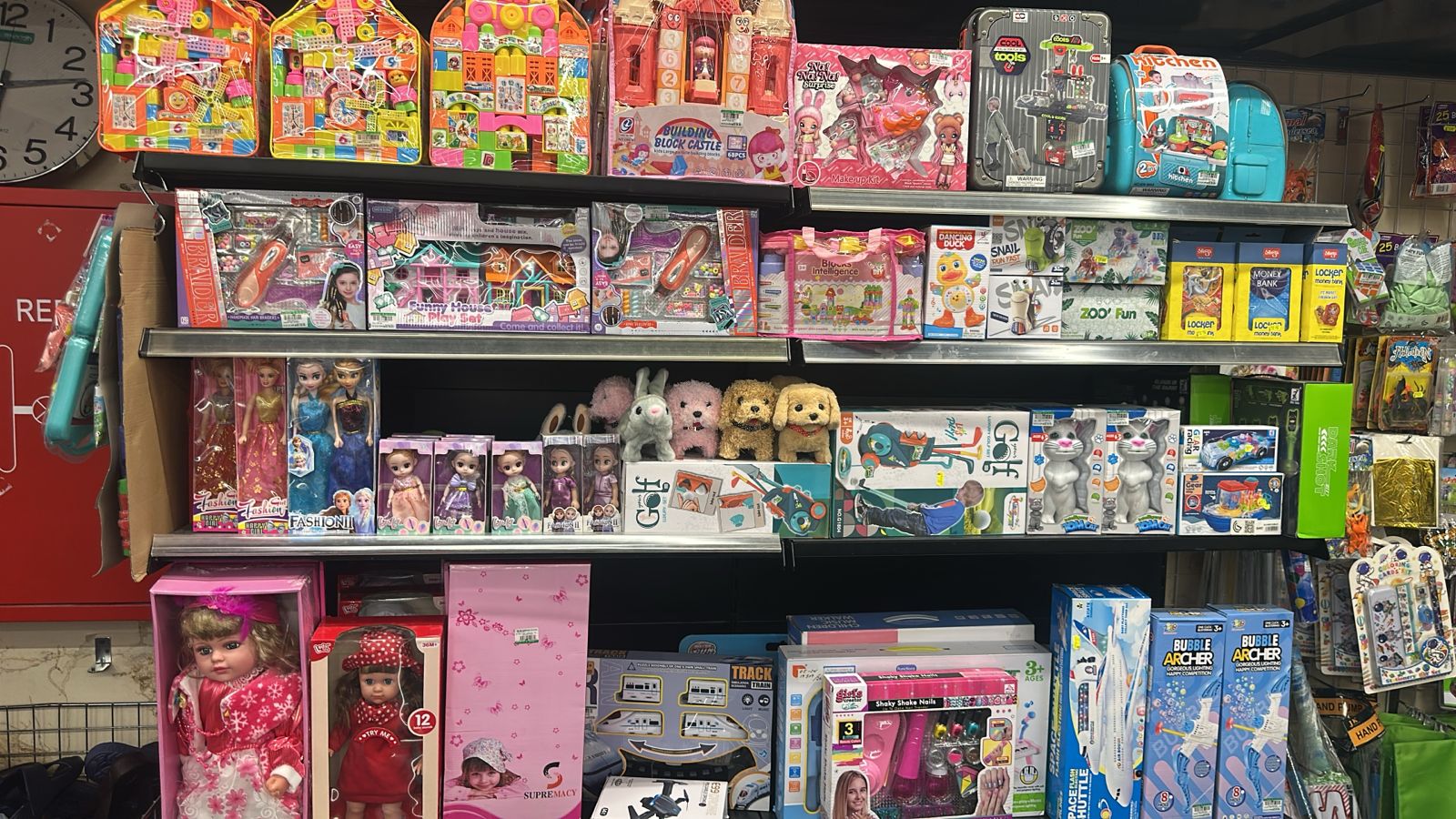 Girls' toys & dolls